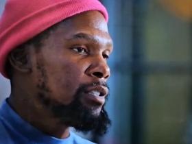 包含国际比赛日社区盾传出新动向，菲尼克斯太阳强势反弹，管理层表态——引发热议，赛程密集仍需轮换的词条