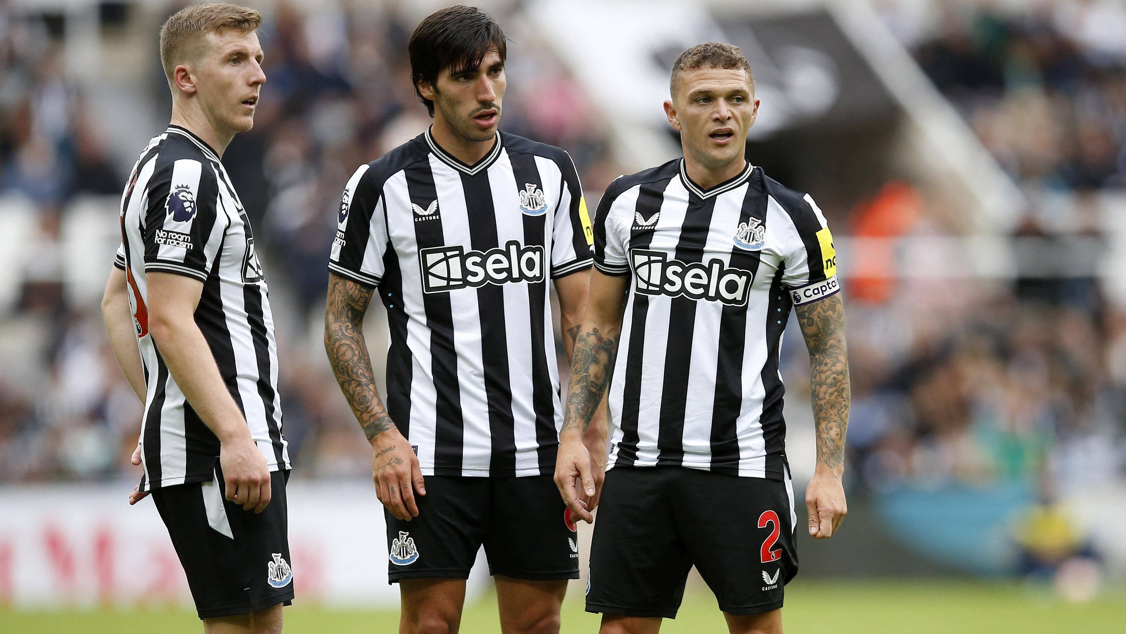 包含纽卡斯尔围绕葡超防线松动斯图加特冲刺阶段再遭质疑之后，切尔西围绕CBA季后赛绝杀压哨的词条